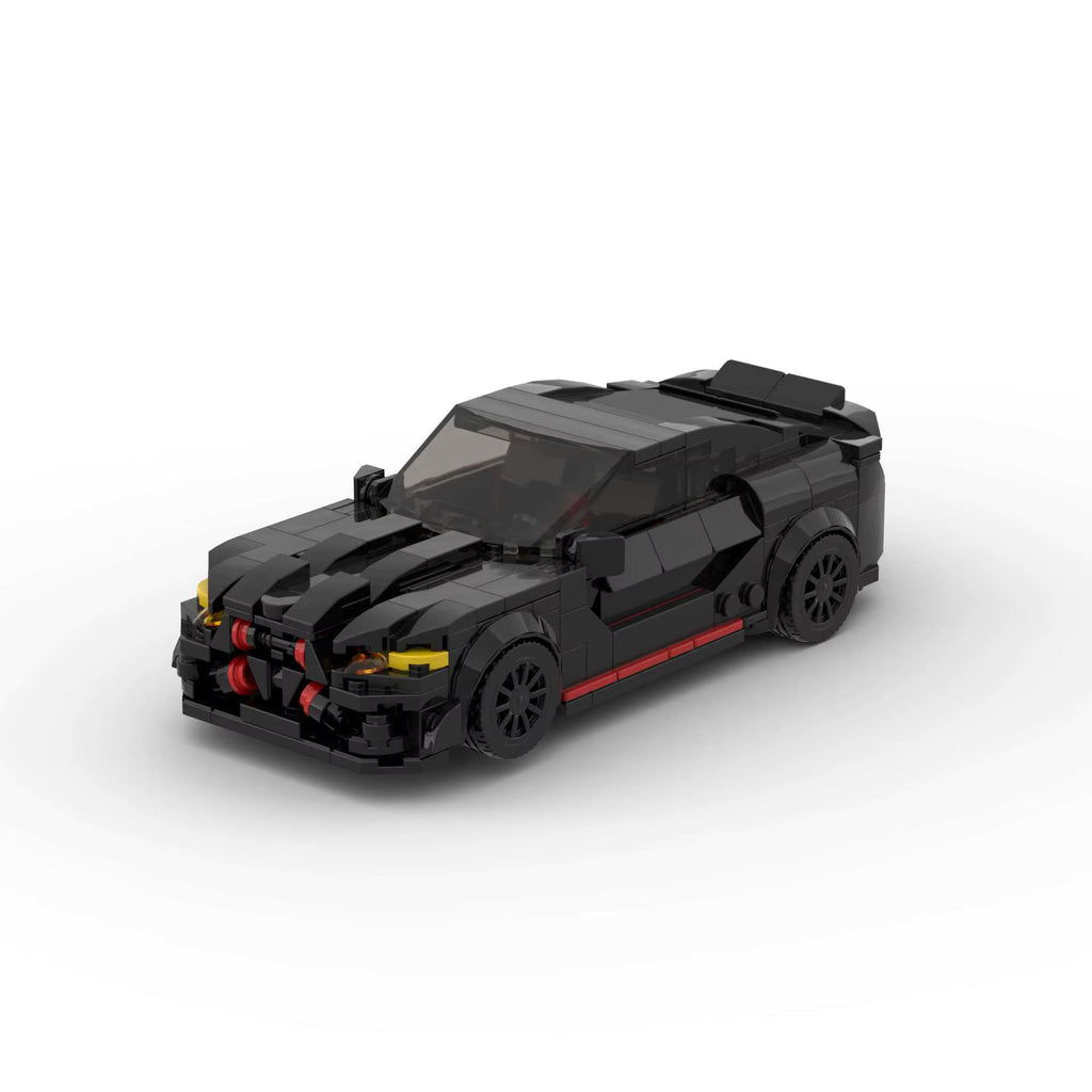 KORTEX Edge GT Black Night, maquette de coupé sportif noir intégral en briques Mabric™