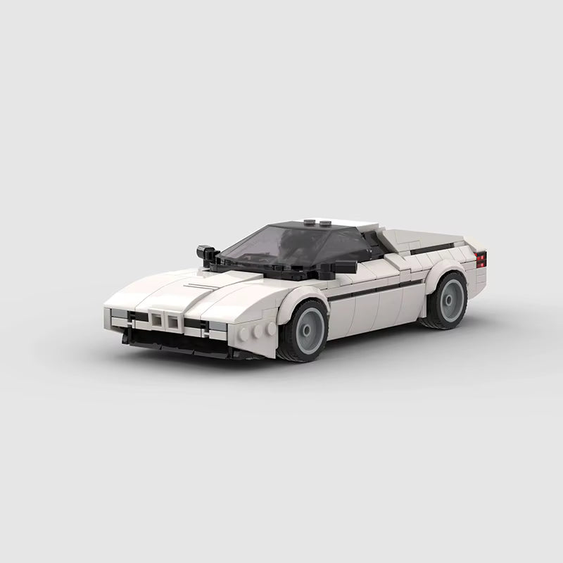 KORTEX Bavaria, maquette de coupé à moteur central blanc crème en briques Mabric™