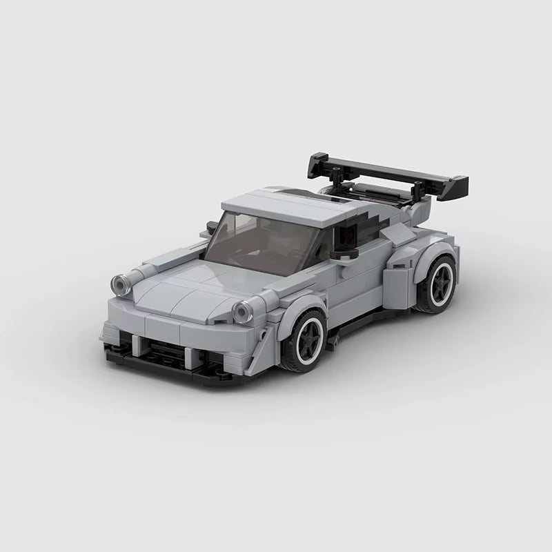 ZENITH Icon 2GEN, maquette de coupé sportif rétro en briques Mabric™ avec bandeau arrière ambré